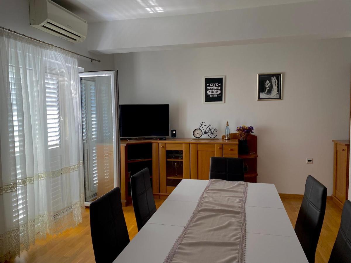 Apartman Nives Leilighet Trogir Eksteriør bilde
